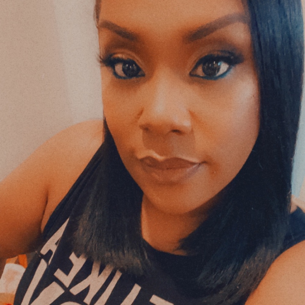 Meet your Posher, Deidre